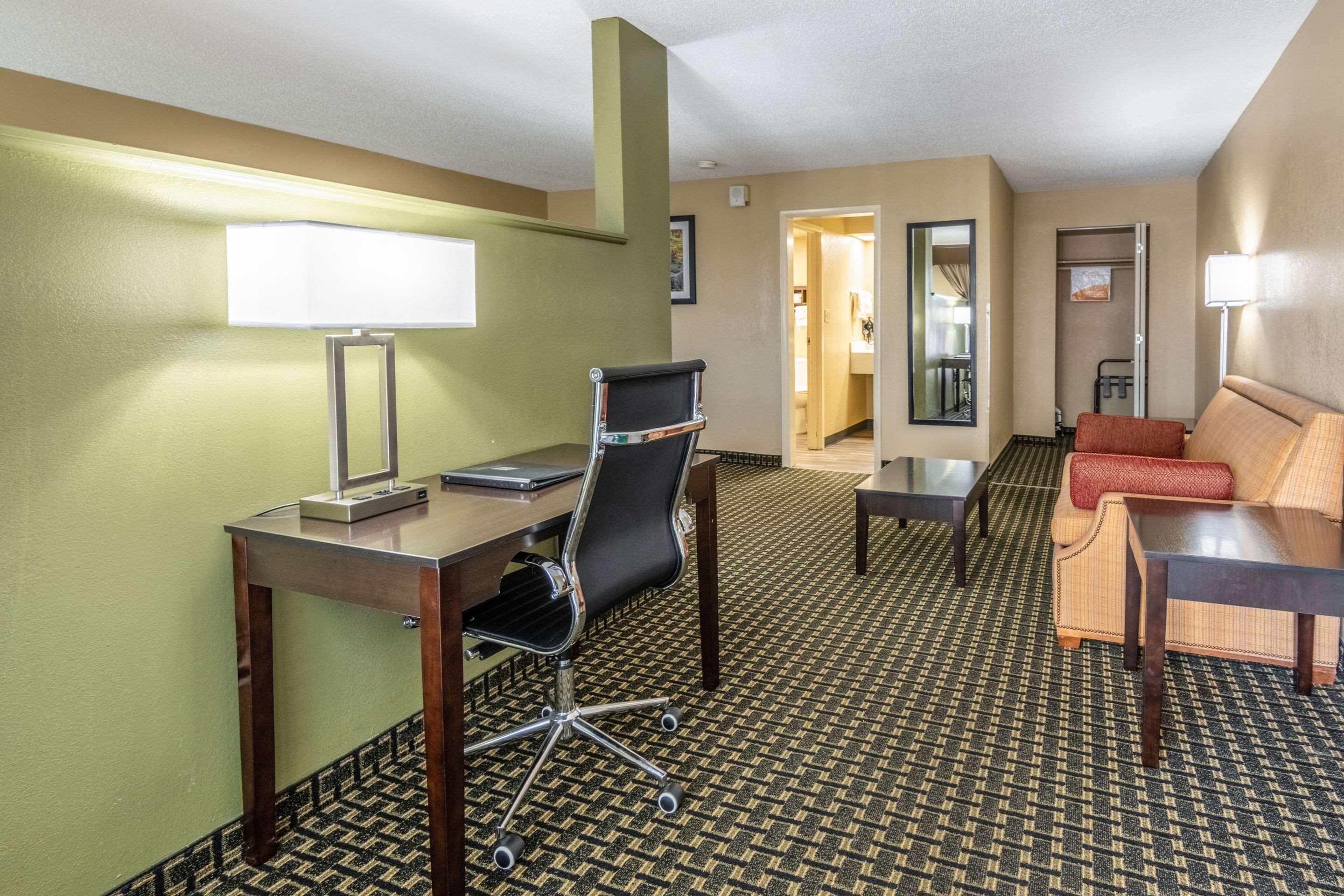 Quality Inn Perry - National Fairgrounds Area Екстериор снимка